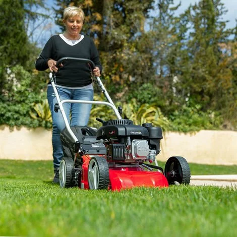 Tondeuse à Gazon 5hp 139cc Essence, Largeur Coupe 41cm 17", Hauteur De Coupe 25-75mm Réglable 7 Positions, Panier 45L, Automotrice - Greencut GLM690X 7 Tondeuse à Gazon 5hp 139cc Essence, Largeur Coupe 41cm 17", Hauteur De Coupe 25-75mm Réglable 7 Positions, Panier 45L, Automotrice - Greencut GLM690X – Image 5