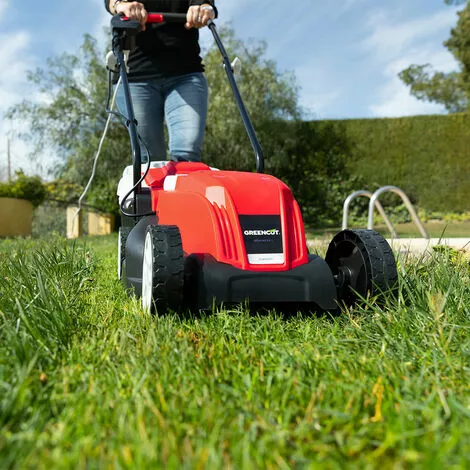 Tondeuse électrique 1400W, 3500RPM, Largeur Coupe 32cm, 3 Hauteurs De Coupe Panier Collecte 30L - Greencut GLM1400C 6 Tondeuse électrique 1400W, 3500RPM, Largeur Coupe 32cm, 3 Hauteurs De Coupe Panier Collecte 30L - Greencut GLM1400C – Image 4