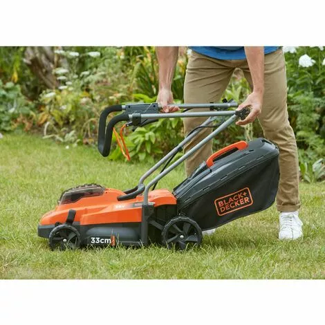 BLACK & DECKER Tondeuse 33cm - Sans Fil LITHIUM 36V - Sans Batterie BLACK+DECKER BCMW3336N-XJ 7 BLACK & DECKER Tondeuse 33cm - Sans Fil LITHIUM 36V - Sans Batterie BLACK+DECKER BCMW3336N-XJ – Image 5